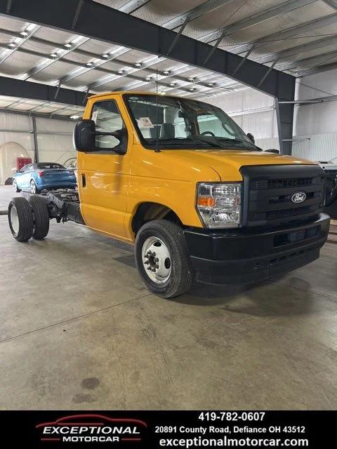 ford e-series cutaway 2027 1FDEE3FN0VDD00015 image ford e-series cutaway 2027 1FDEE3FN0VDD00015 image